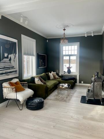 Sjarmerende enebolig med hage og terrasse. gallery image 4