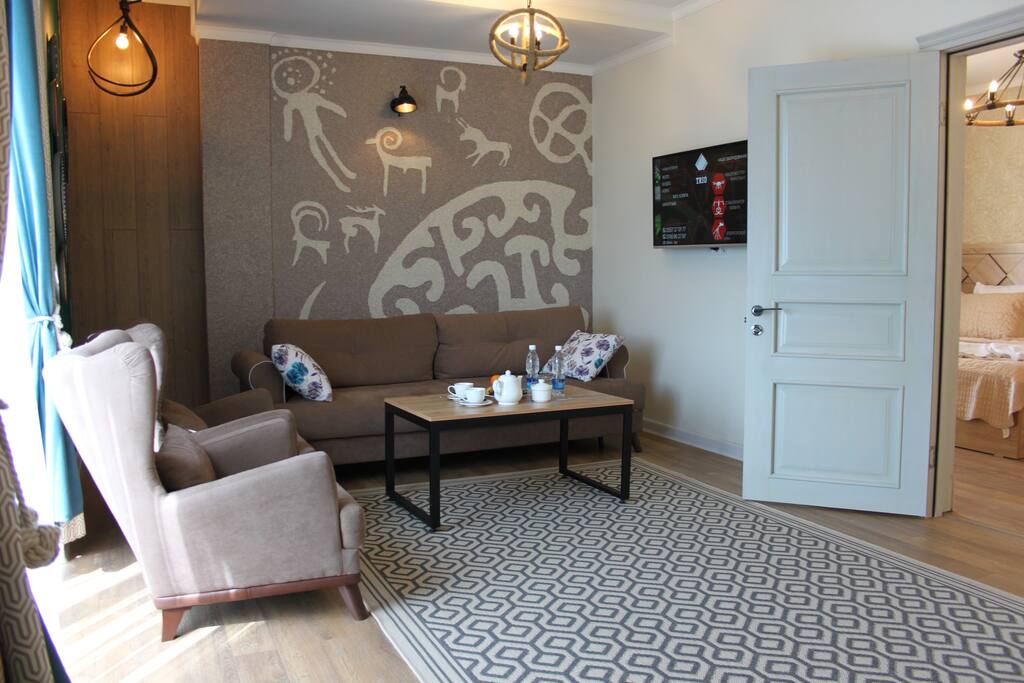 Luxe Ethno Room