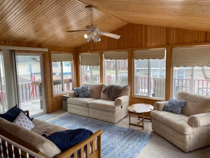 West Okoboji Lake Vacation Rentals & Homes Iowa, United States Airbnb