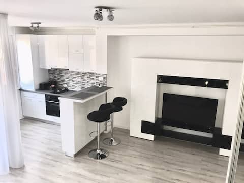 New modern and comfortable studio near city center