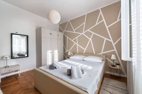 Top Airbnb: Raviola apartment in Veli Iž