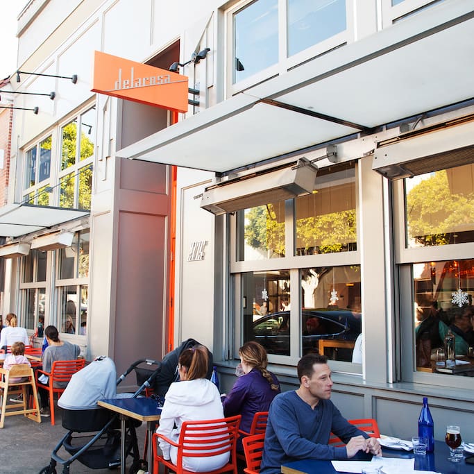 Photo of Delarosa in Cow Hollow
