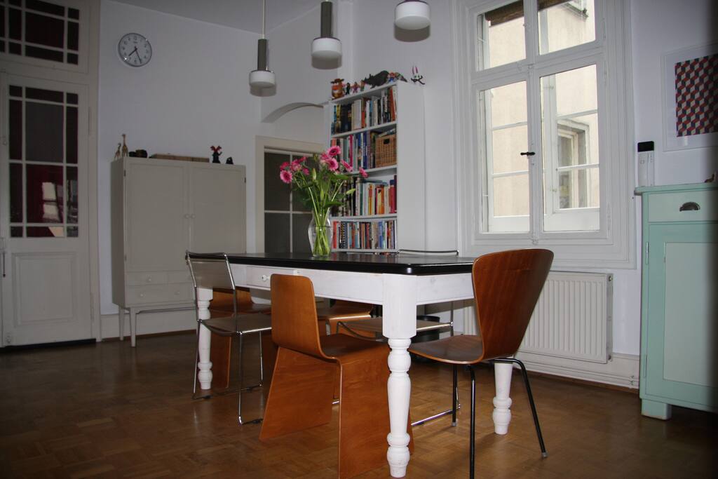 Dining Room / Esszimmer