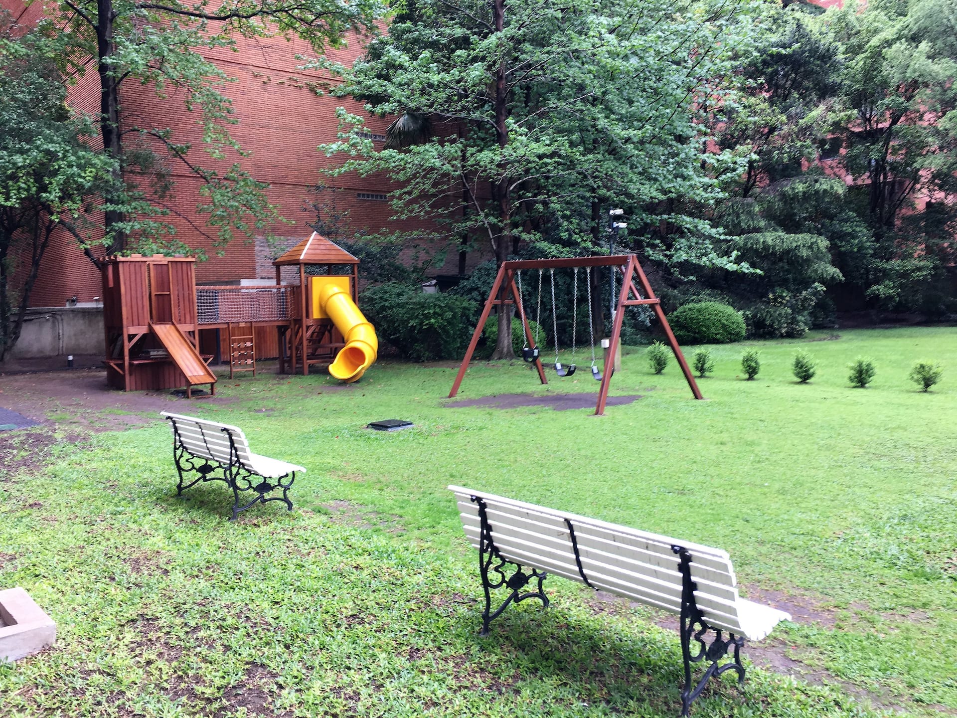 Four-bedroom apartment with parking in Belgrano