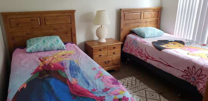 საძინებელი 1