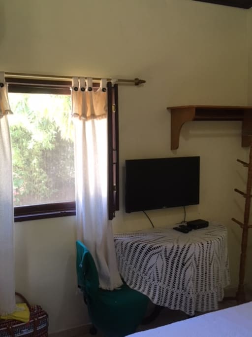 BRAND NEW LED TV WITH CABLE TV AND WIFI INCLUDED