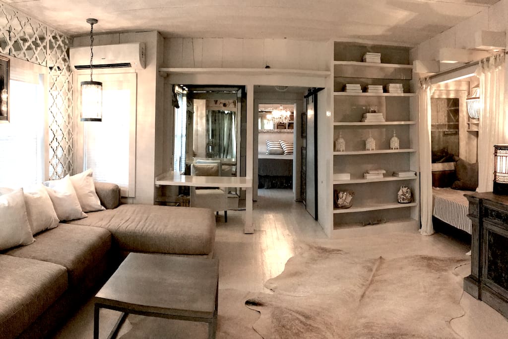Lots of space / Wall to Wall Sectional