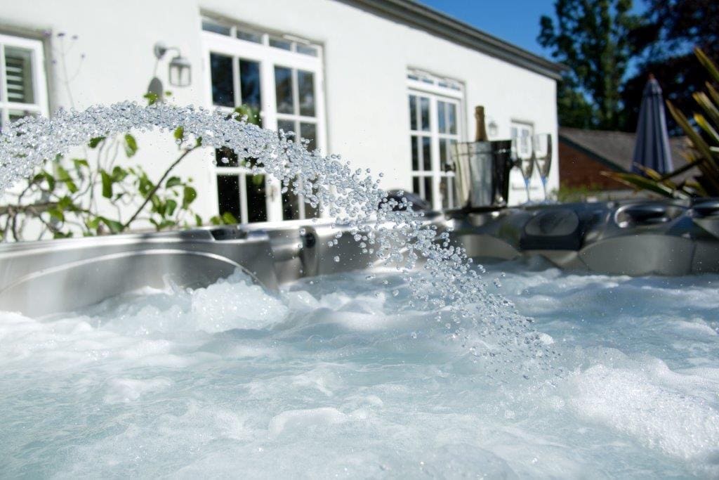 Sun Downers In The Hot Tub!