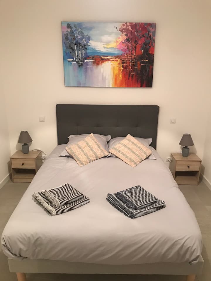 Camera da letto 2 climatizzata con 140*190 letto