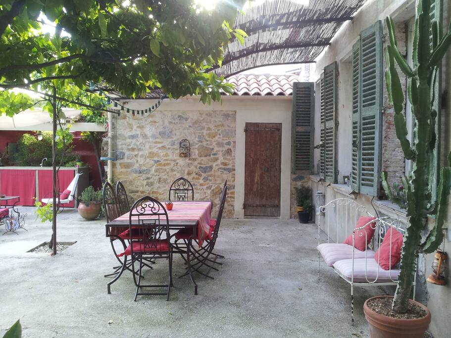 Terrasse ombragée