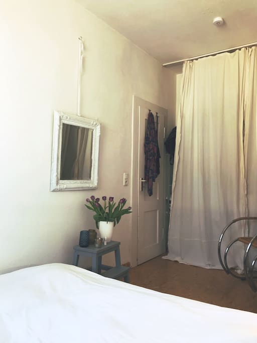 Dein Schlafzimmer :-)