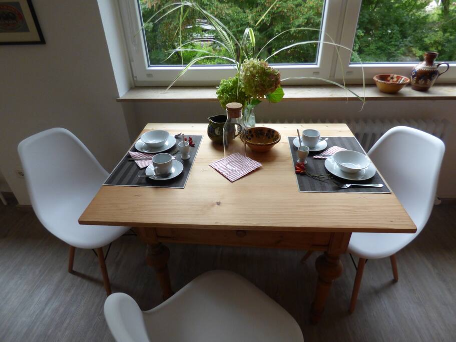Gedeckter Tisch