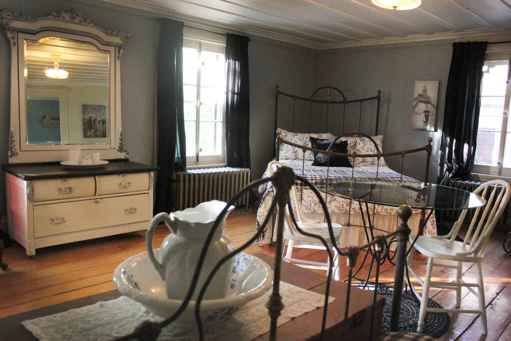 Chambre Ciel et Terre 1 lit double 1 lit 3/4
