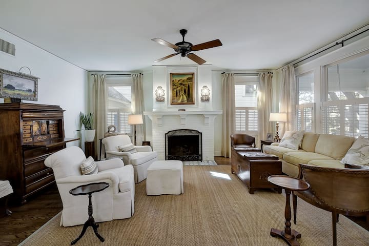 Deep in the Heart of Austin