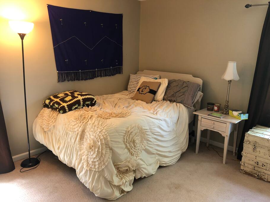Queen bed