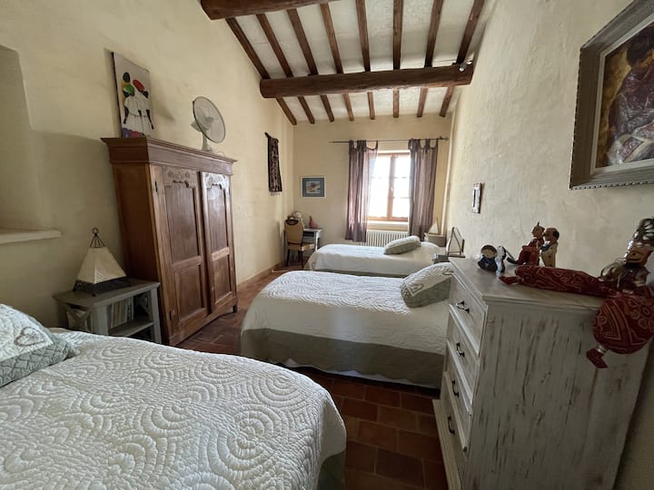 غرفة النوم 4