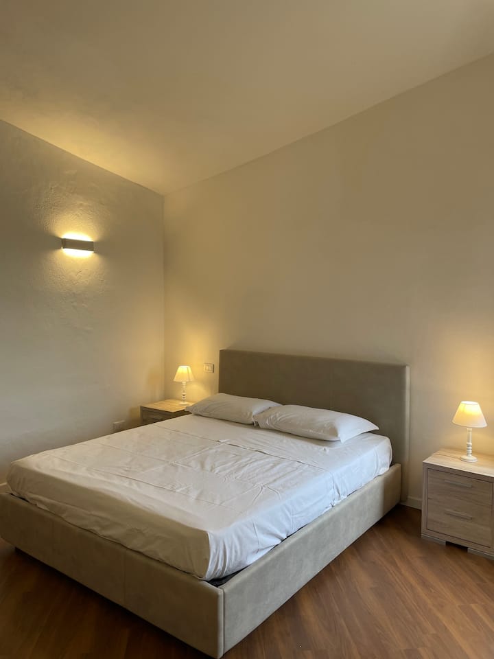 Ოთახი 2 - კამერა 2