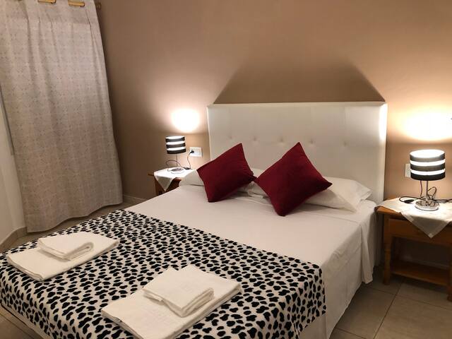 Nice looking apartment, clean and safe