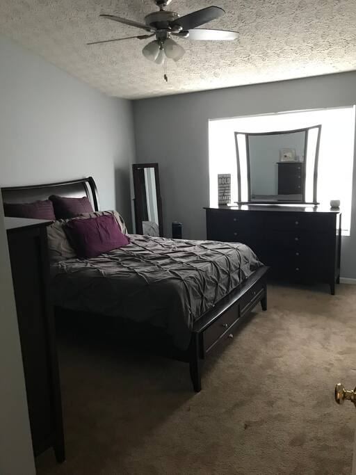 Master bedroom, queen bed, attached full bathroom