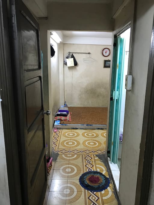 Hallway to the bedroom