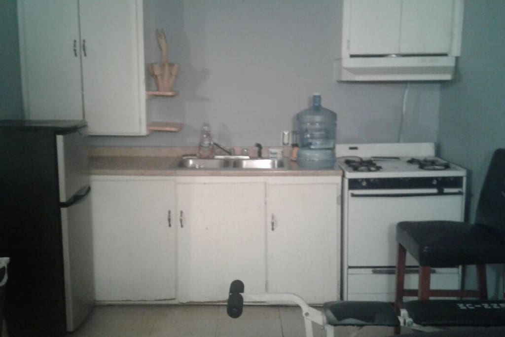 I live in a stuido type of room and as you can see I do have a kitchen which is not in use and I personally do not use it just avoid my room smelling like food. . .
