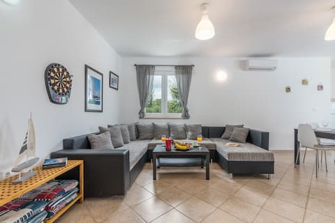 Successful Airbnb property: Quiet Villa in Općina Marčana