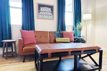 The Cardinal 810 A | KING 1BD/1BA Apt