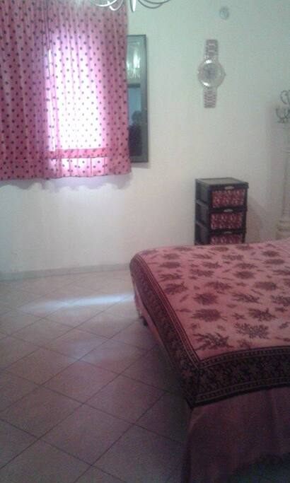 camera da letto diversa angolazione
