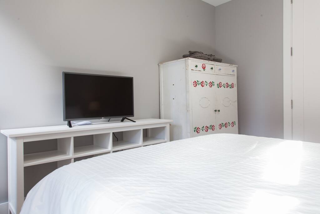 Unwind with a film or your favorite TV show on Netflix.