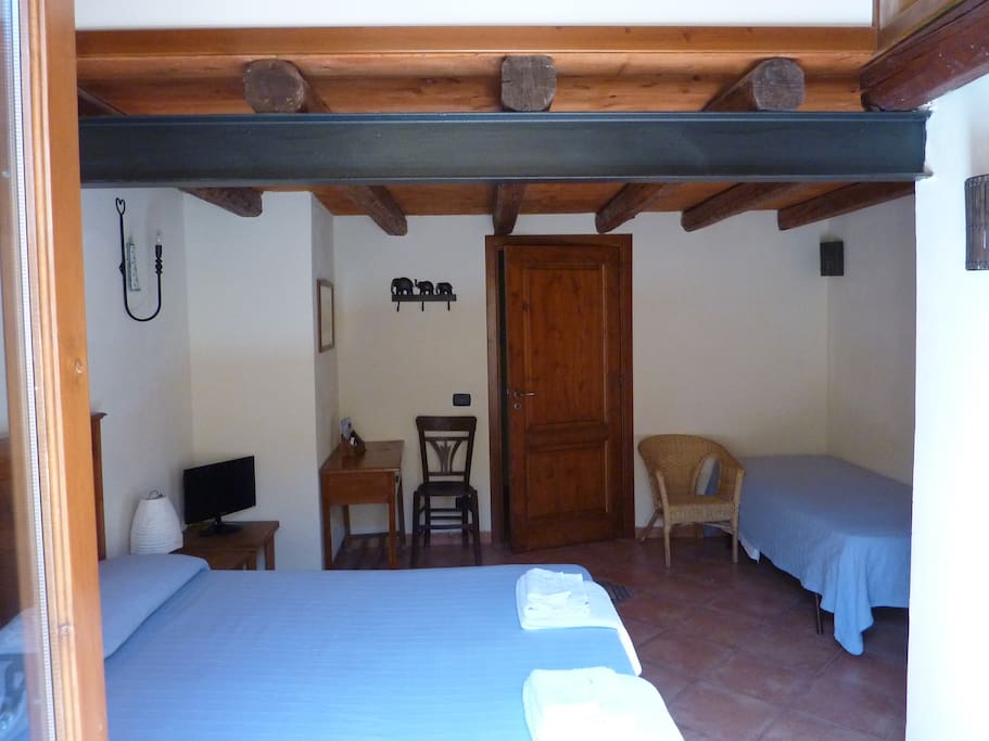 la stanza vista dal balcone