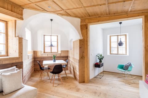 Charming design apartment in a historic farmhouse