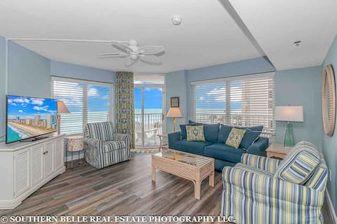 Oceanfront Condo, Sunset Views
