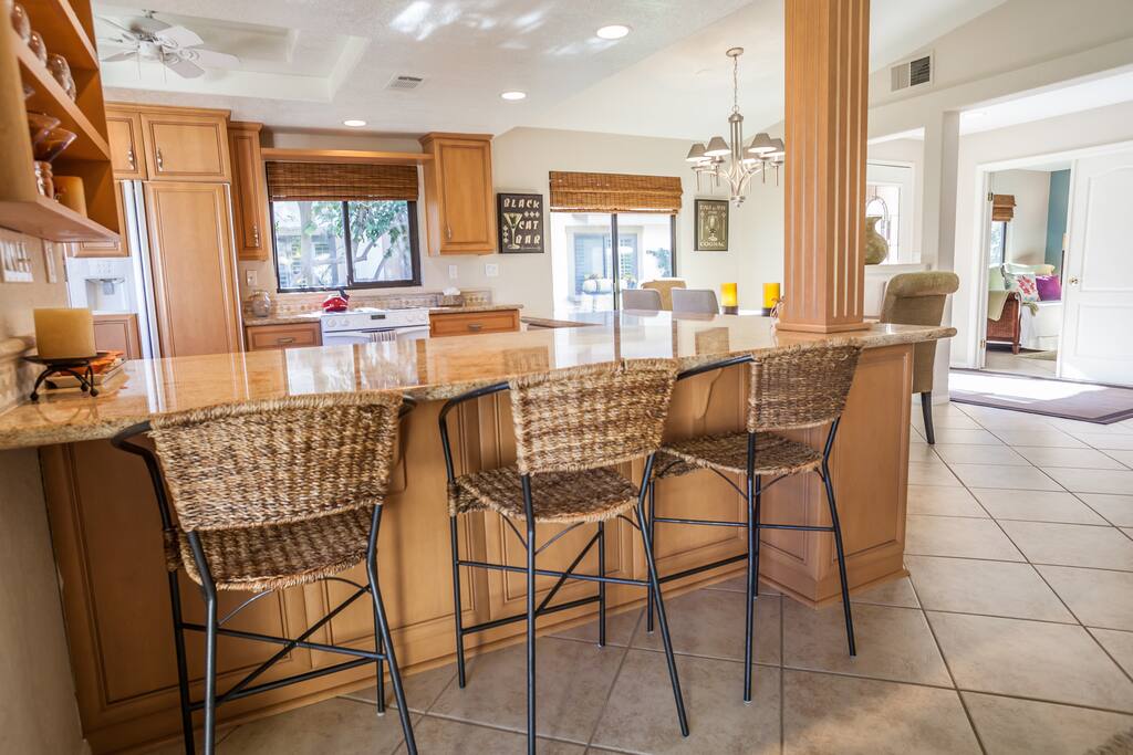 Kitchen Bar Top
