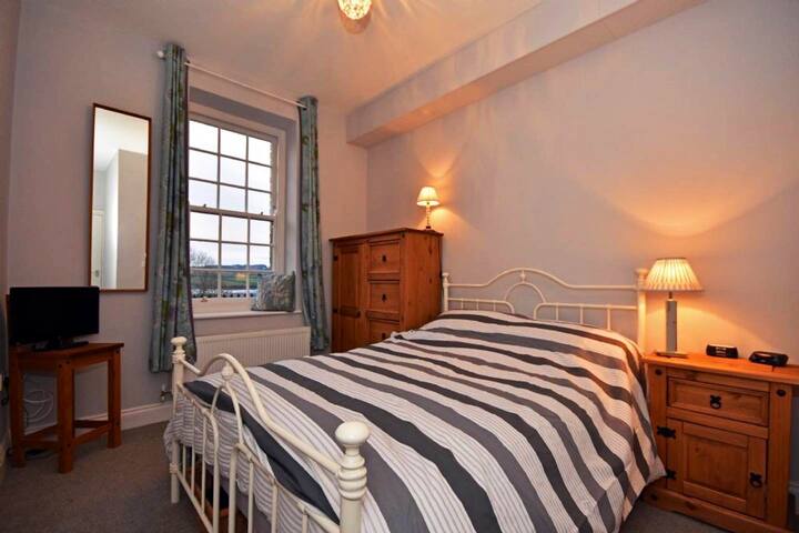 Sea Breeze Suite, The Sea Chest, Alnmouth