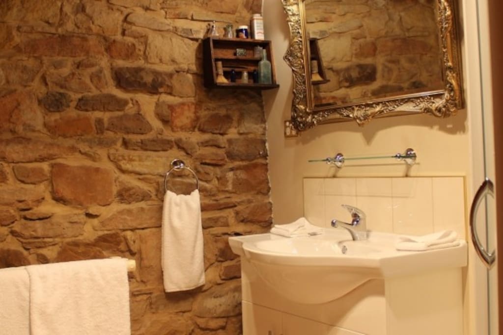 Sandstone ensuite bathroom