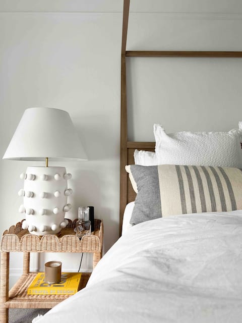 'B Suite’ - BANK STREET FLATS -San Anselmo