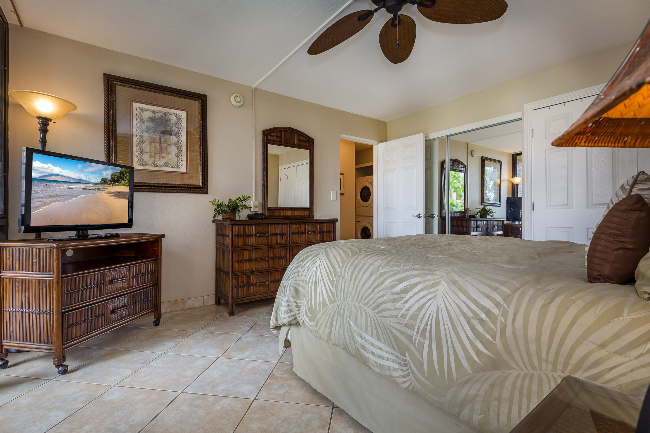 Rare Single Level 2 Bedroom With 2 Lanai's-AC - Image 19
