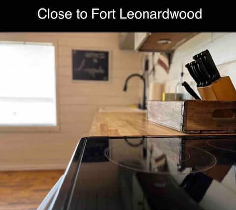 🥇CLOSE TO Fort Leonard Wood! Near Downtown Square.