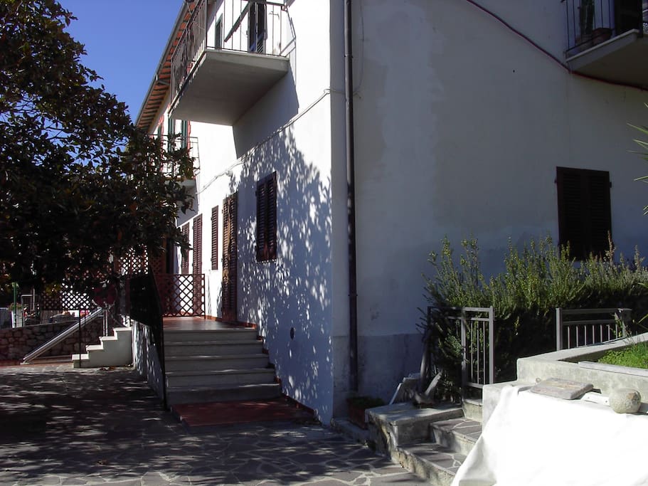 Scala di accesso appartamento