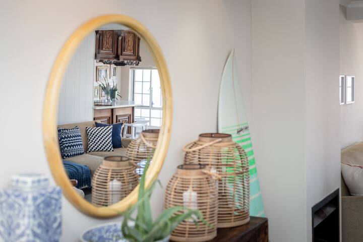 Spacious Stylish Apartment in Excellent Position gallery image 3