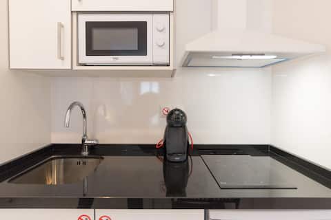 Top performing Airbnb: Studio Malaga Lifestyle ***** in La Trinidad (Centro)