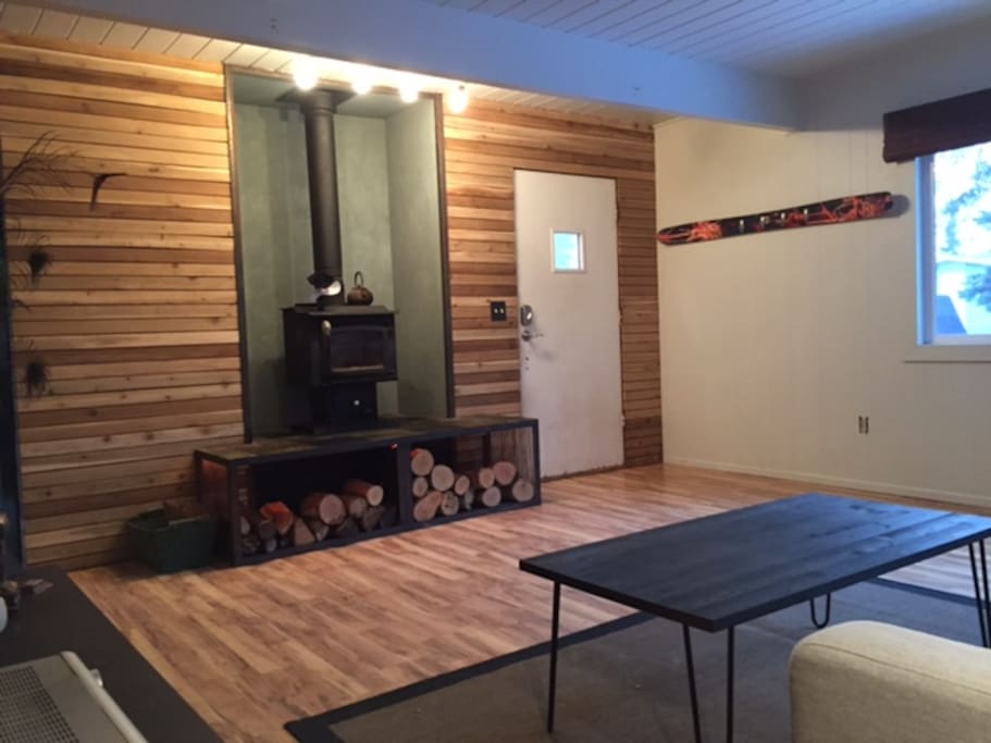 Wood burning stove