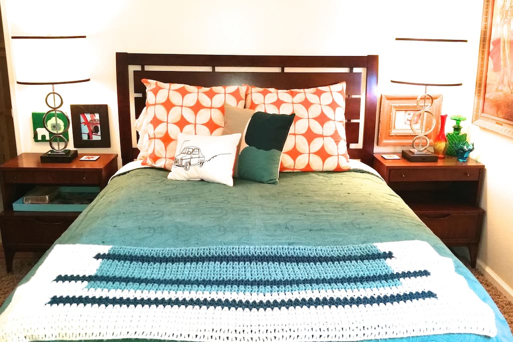 Queen bed