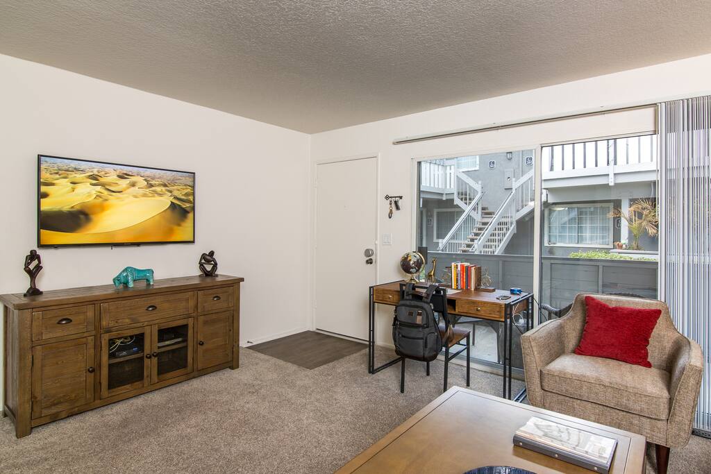 "50"in 4K TV - Apple TV