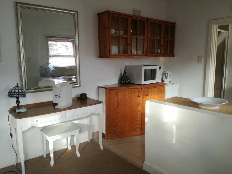 Kitchenette