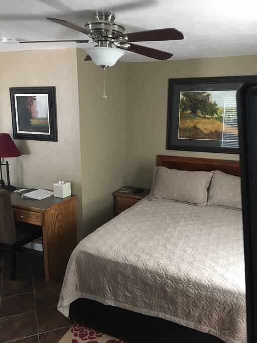 Queen Size Bed Cottage $85