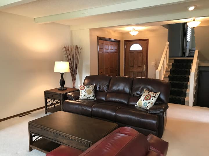 10 Best Airbnb Vacation Rentals In Grand Island, Nebraska Updated