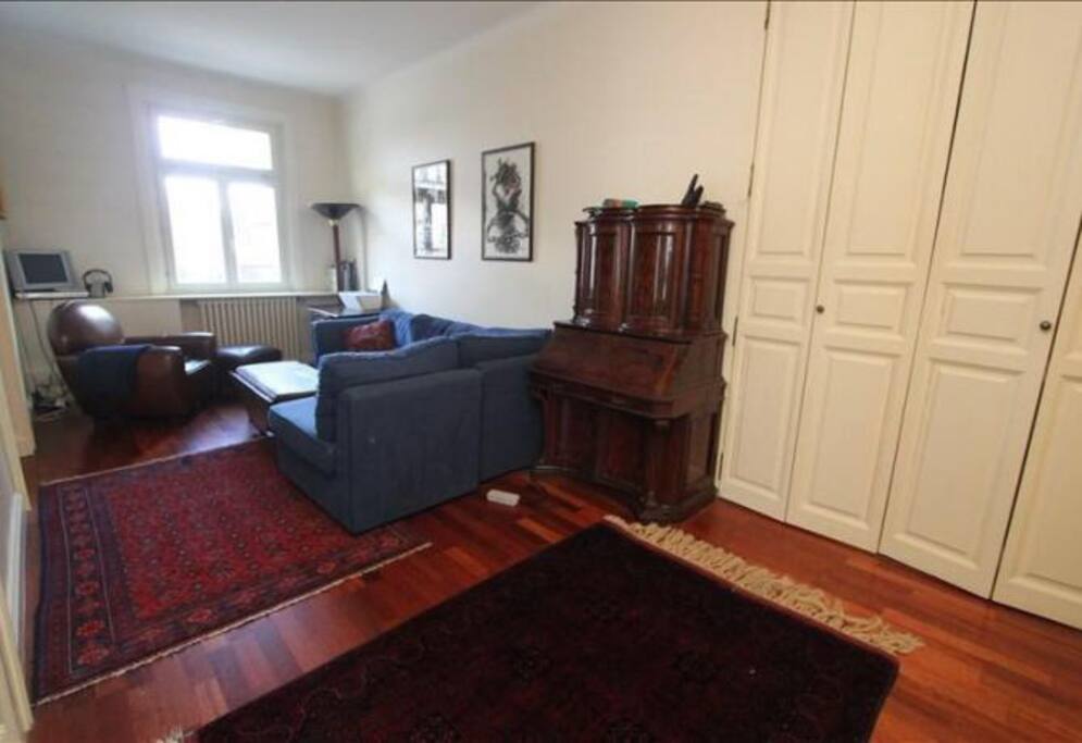 Living Room & Walk in Closet.