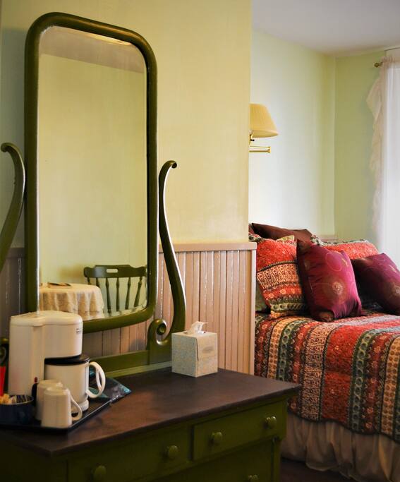 Bat Masterson - Queen Bed