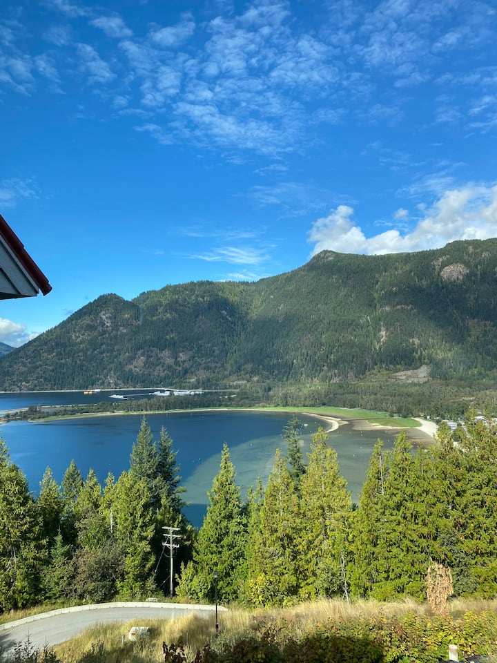 Sicamous Vacation Rentals & Homes British Columbia, Canada Airbnb